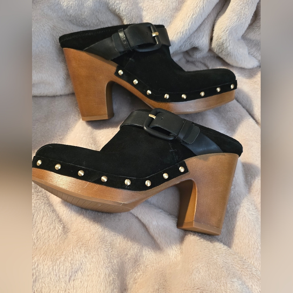 Vince Camuto, Size 7.5, black suede extremely comfortable Mules with gold studs